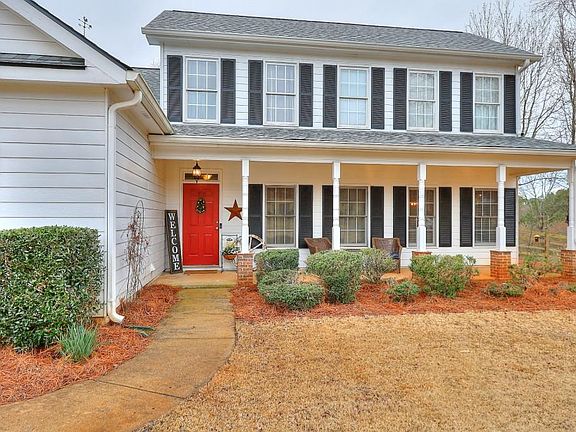3rd image of 920 Planters Pl