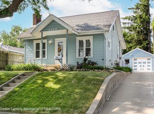 1109 E Hazel St, Lansing, MI 48912
