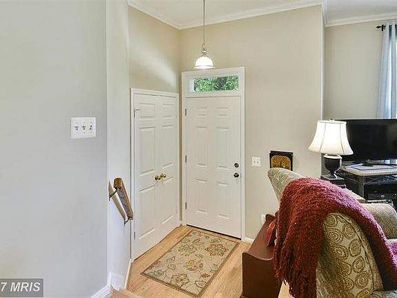 4th image of 5102 Winding Woods Dr