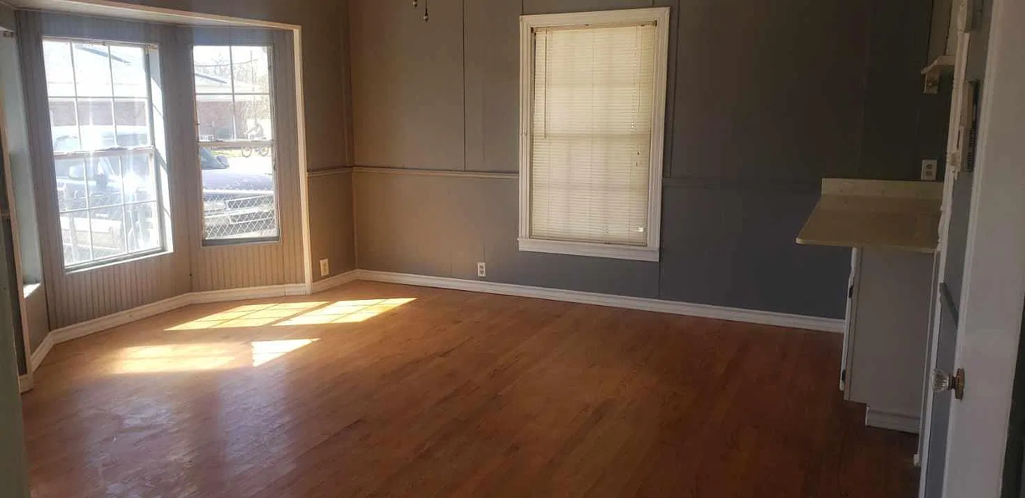 4 bed, 2235 sqft, $1,595 — Photo 3