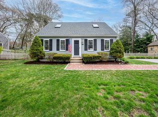 16 Gooseberry Ln, Barnstable, MA 02630