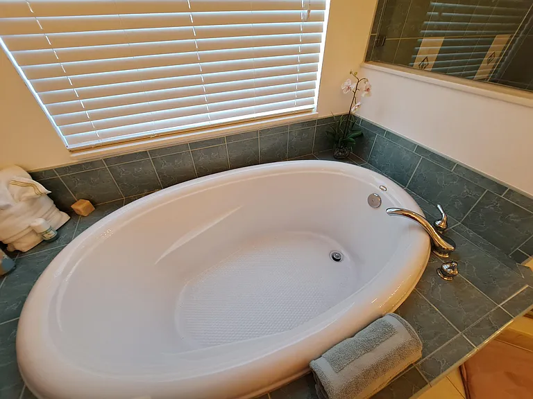 204 Shelley Ln #204 — Photo 14