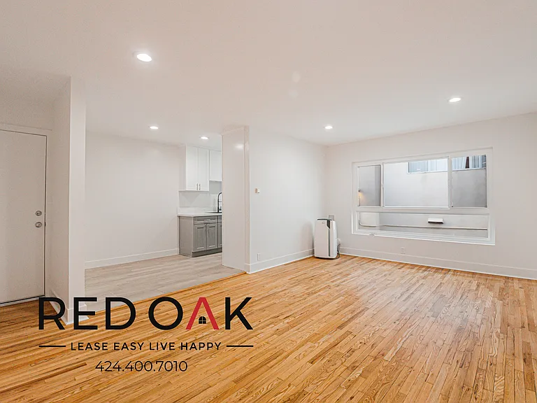 120 S Oxford Ave #8 — Photo 8