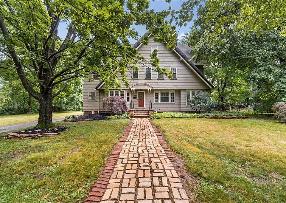 1st image of 2183 Demington Dr