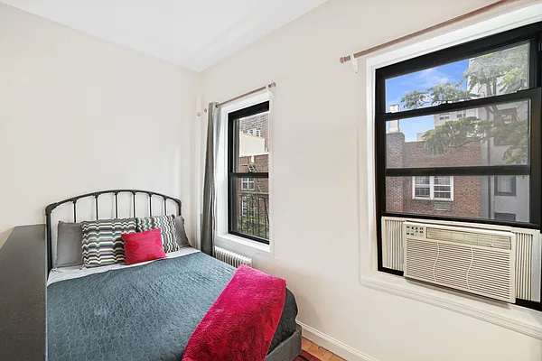 Sold by Modlin Group | media 6