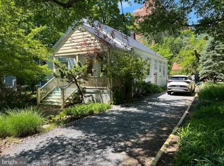 9 Pine Ave, Takoma Park, MD 20912