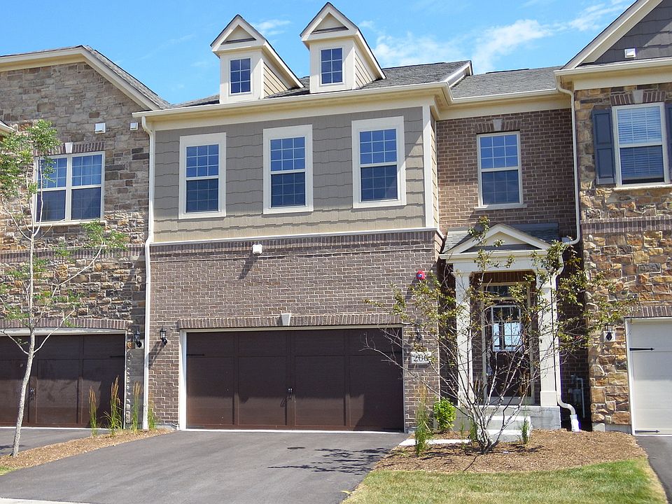 1st image of 206 Belmont Dr