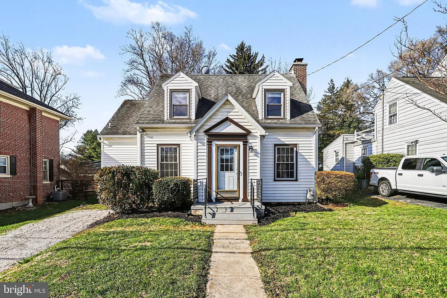 132 Locust Grove Rd photo 1