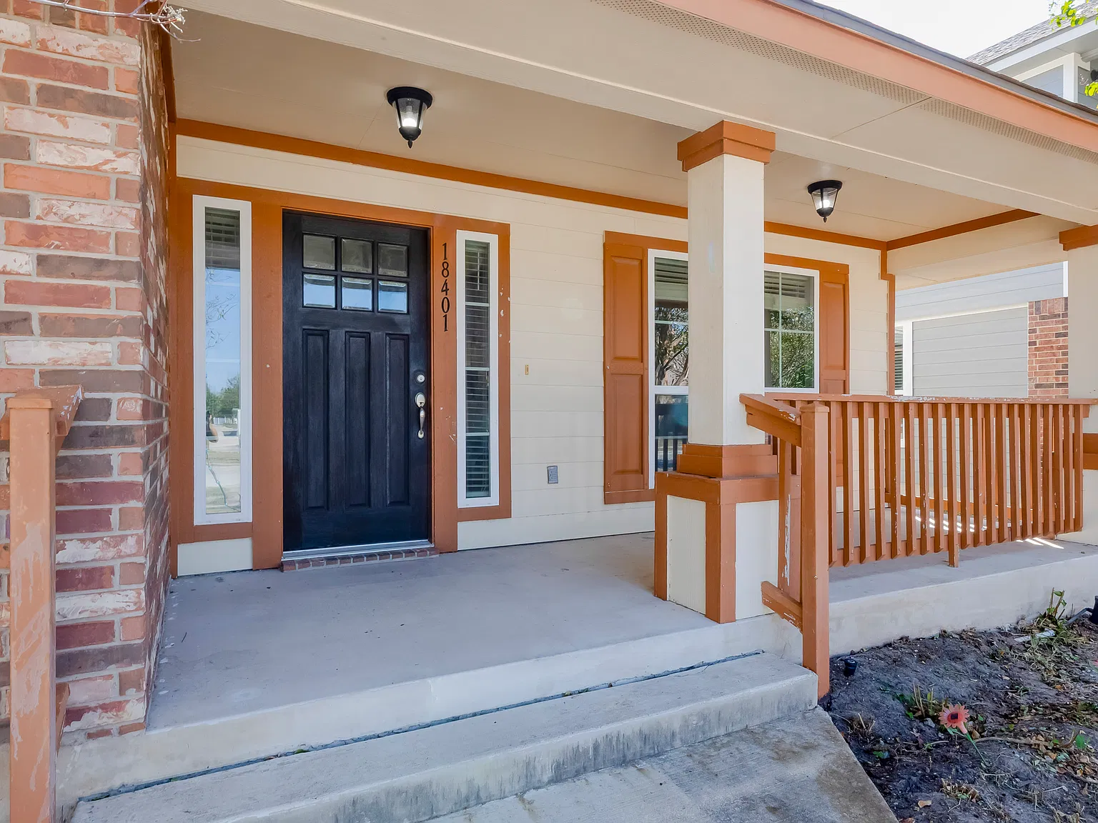 4 bed, 1635 sqft, $2,000 — Photo 4