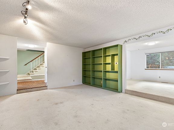 3rd image of 4475 NW Shelley Drive
