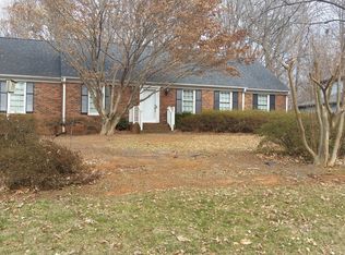 2007 La Vista Dr, High Point, NC 27265