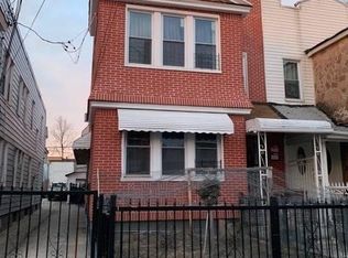 3754 100th St, Corona, NY 11368