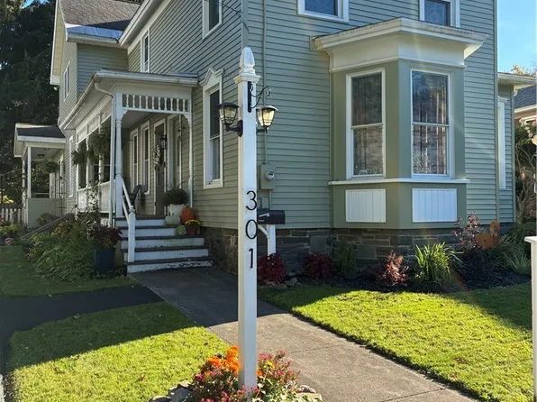301 Tower St, Waterville, NY 13480