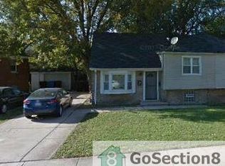 9670 S Oglesby Ave, Chicago, IL