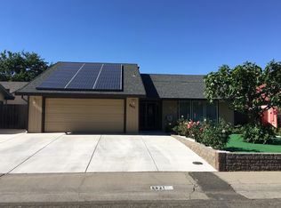 8621 Oldwoods Way, Sacramento, CA 95828