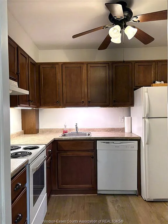 1 bed, 1.0 bath, 709 sqft, $1,700 — Photo 3