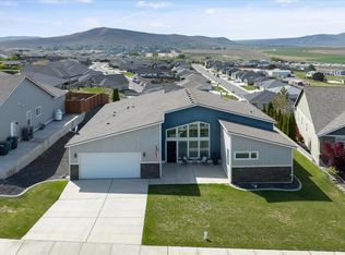 6504 Westview Loop W, West Richland, WA