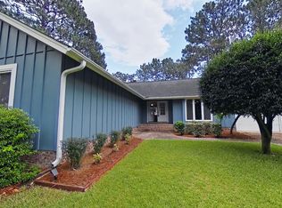 6851 Uppingham Rd, Fayetteville, NC 28306