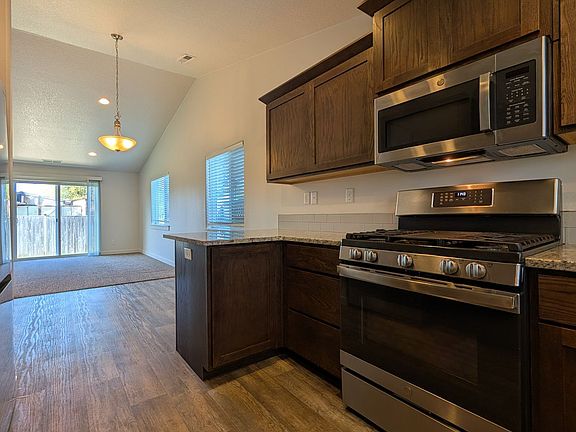 3rd image of 1540 7th St