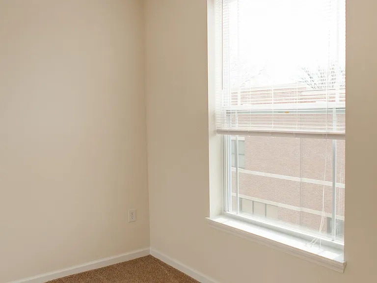 601 N. Walnut St. — Photo 6