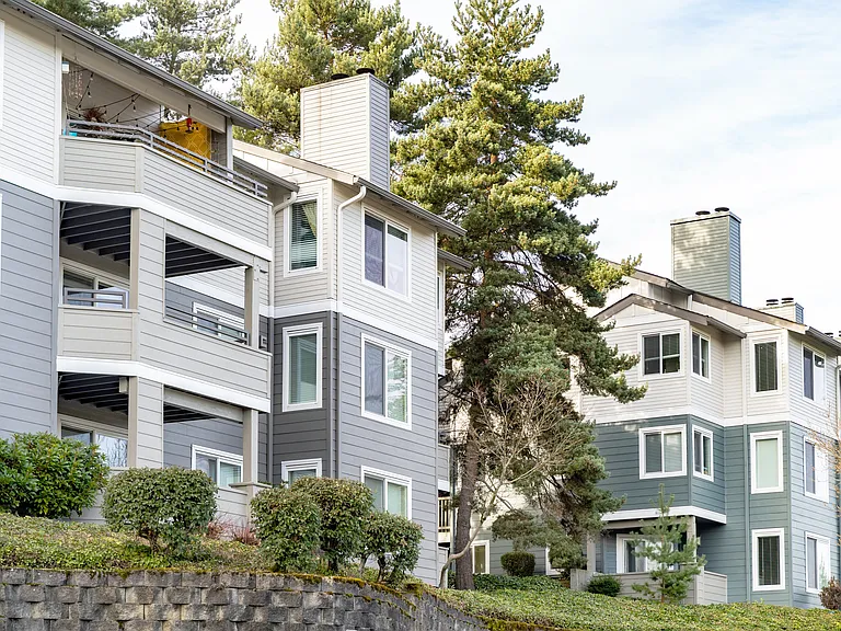 Skyline at Murrayhill — Photo 41
