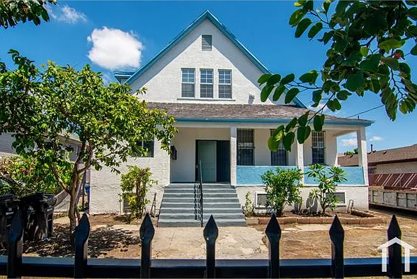 Studio, 365 sqft, $1,495 — Photo 4