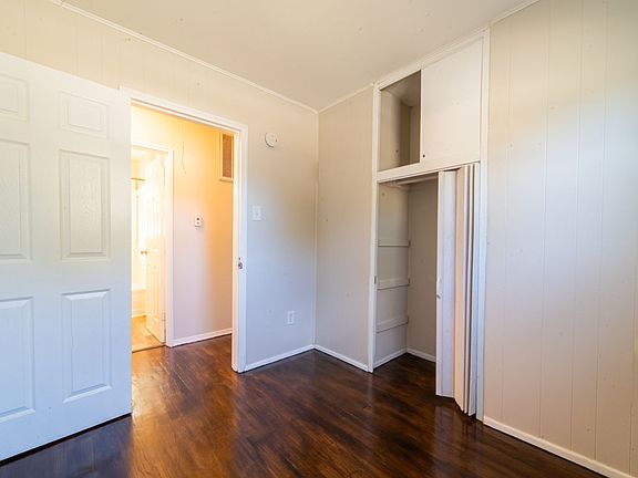 5th image of 519 Berkeley Dr