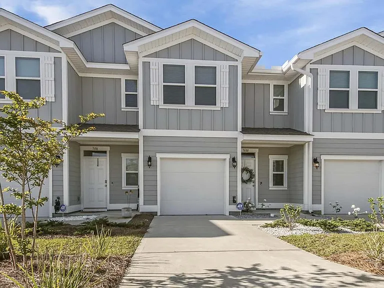 7688 Shadow Lake Dr — Photo 1