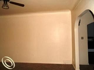 2nd image of 586 E Hayes Ave