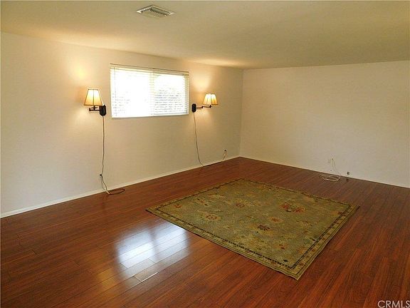 3rd image of 1452 S Jenifer Ave