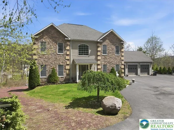 200 Princeton Pnes, Palmerton, PA 18071