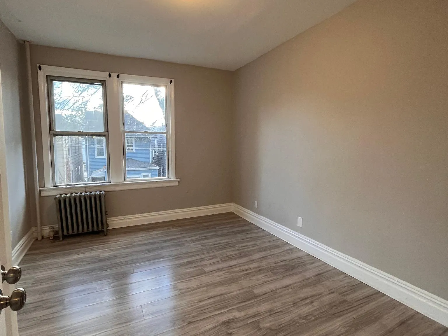 2 bed, 800 sqft, $2,100 — Photo 4