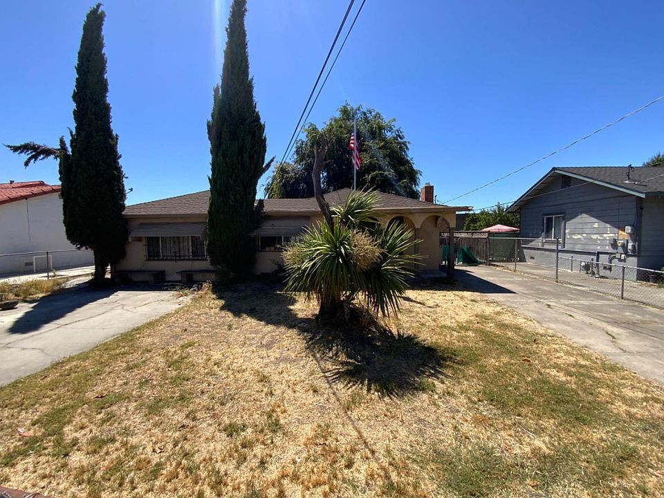 1st image of 1914 Lavonne Ave