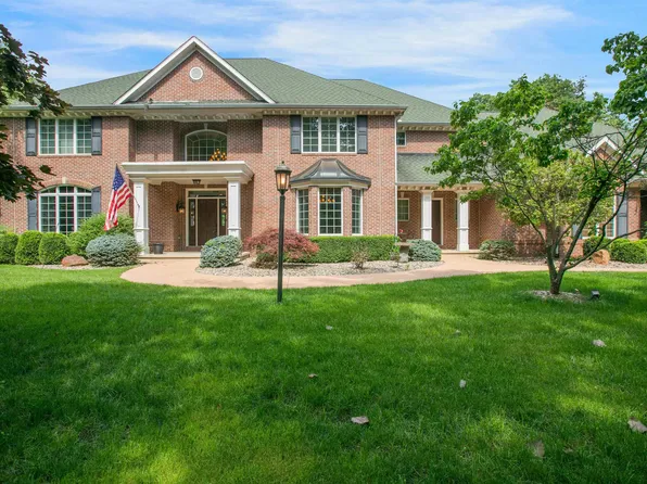 56089 Stone Hill Ct, Bristol, IN 46507