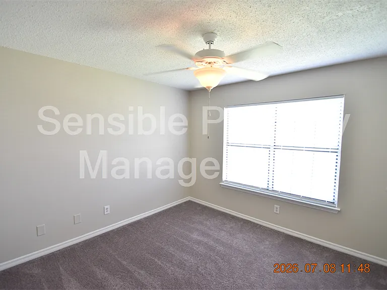 2302 Maki Rd #2 — Photo 19