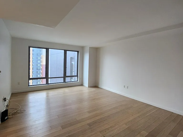138-35 39th Ave #7A — Photo 3