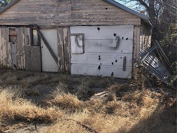 2nd image of 1204 SW 53rd St