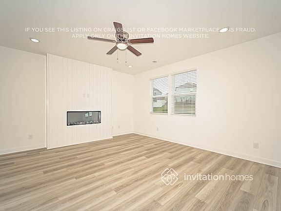 5th image of 271 W Millbrook Dr