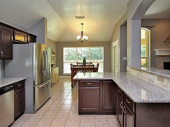 4th image of 13603 Bentwood Oaks
