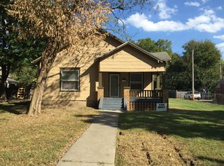 1426 N Clay Ave, Springfield, MO 65802