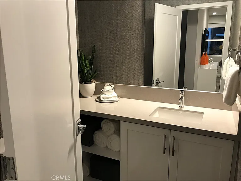 2288 Synergy — Photo 12