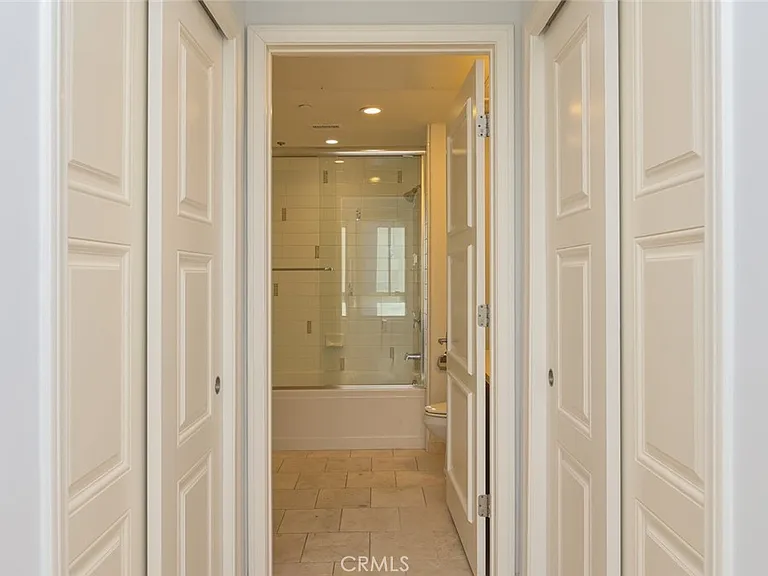 268 Caruso Ave — Photo 23