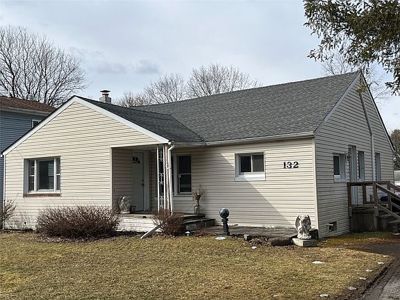 5th image of 132 Sunset Ave