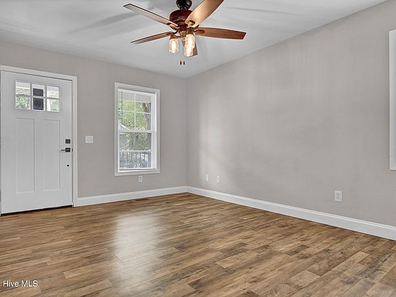 4th image of 517 S 9th Street