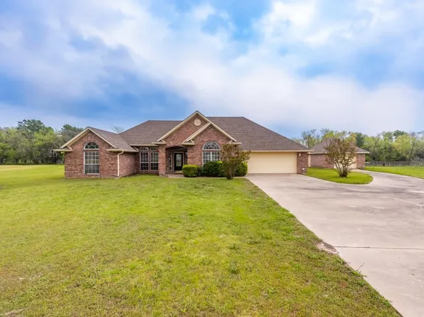 104 Cayson Cir, Cooper, TX 75432