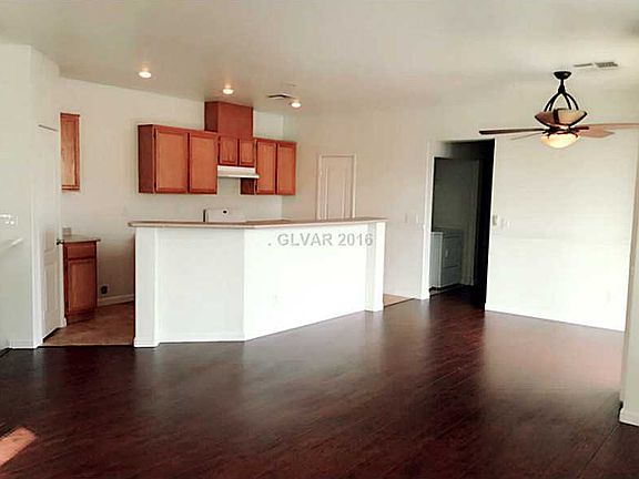 3rd image of 6134 Pine Villa Ave Unit 101