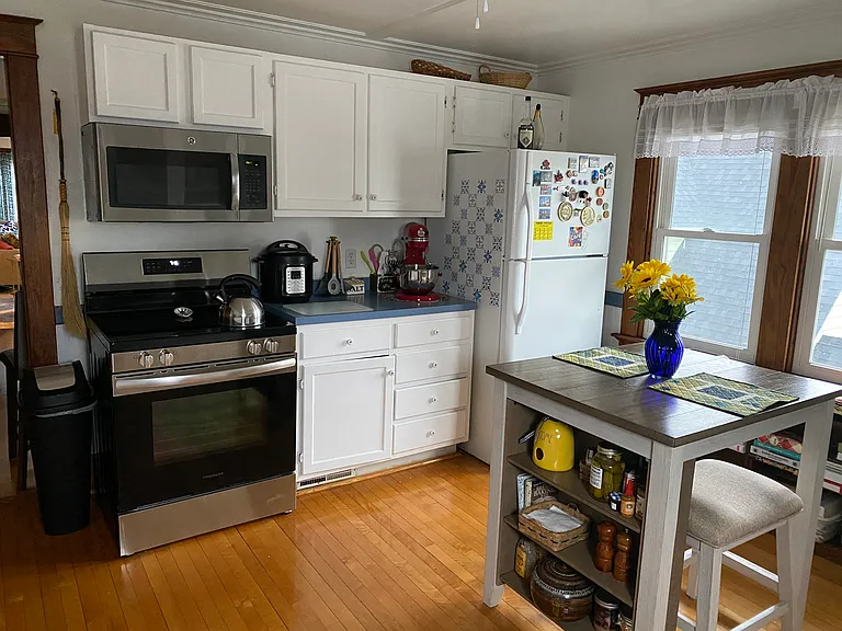 Lighthouse Ct — Photo 2