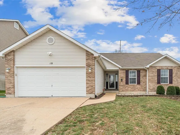10 Berrywine Ct, Arnold, MO 63010