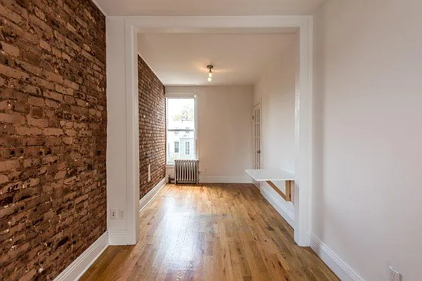 Rented by Nooklyn NYC LLC | media 22