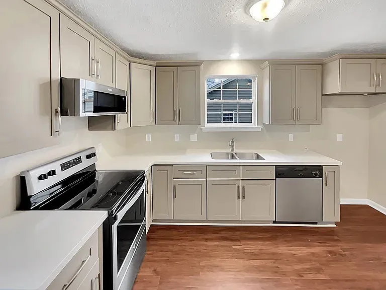 1101 Palmer Ave — Photo 5